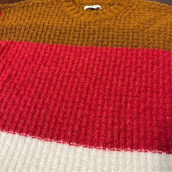 American Eagle Oversize Striped Sweater Women’s XS Acrylic Fuzzy Cozy - Picture 3 of 9